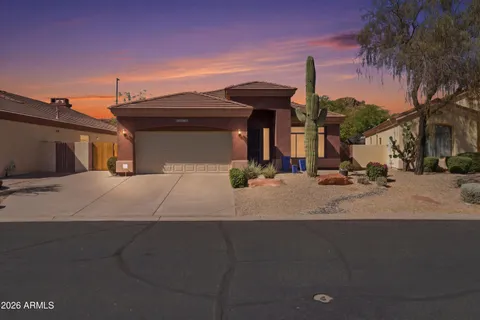 $579,000 | 6333 East Viewmont Drive, Unit 85, Mesa, AZ 85215