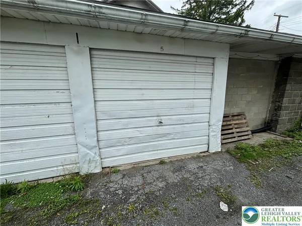 $350 | 730 North Quebec Street, Unit 5 GARAGE, Allentown, PA 18109