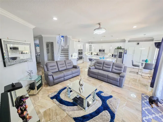 $1,099,999 | 6600 Northwest 56th Drive, Coral Springs, FL 33067