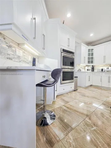 $1,099,999 | 6600 Northwest 56th Drive, Coral Springs, FL 33067