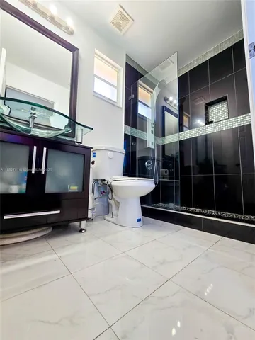 $1,099,999 | 6600 Northwest 56th Drive, Coral Springs, FL 33067