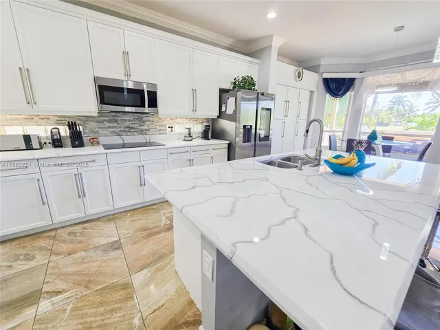 $1,099,999 | 6600 Northwest 56th Drive, Coral Springs, FL 33067