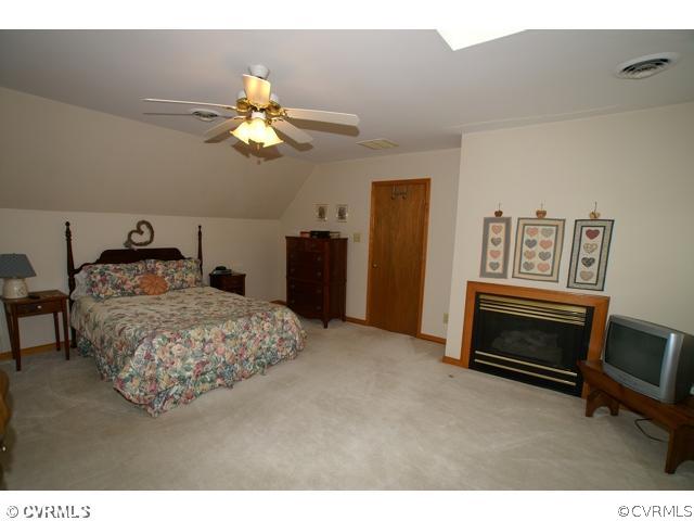 8523 Goddin Road Ashland, VA 23005 - Photo 9 of 12 Bedroom