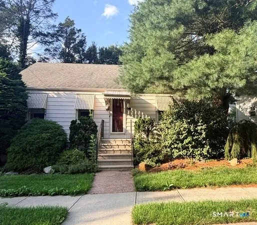 $287,500 | 21 Athol Place, Hamden, CT 06517