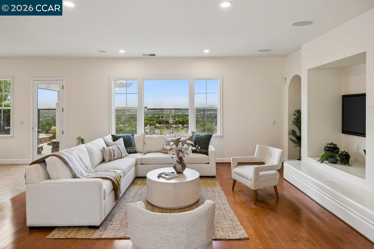 2048 Feathermint Drive San Ramon, CA 94582 - Photo 26 of 59