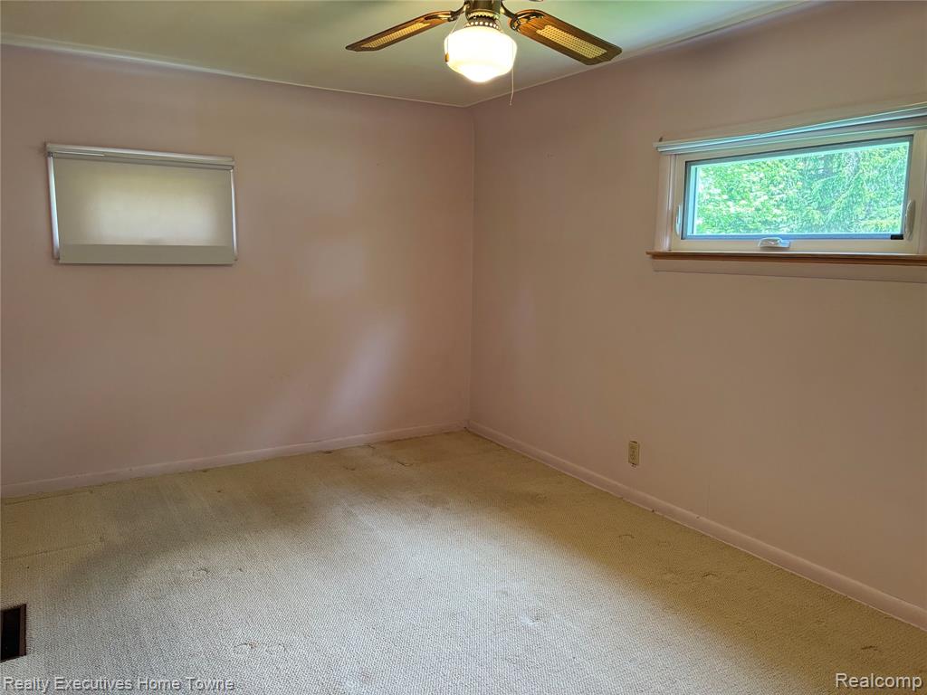 1782 Maple Road Smiths Creek, MI 48074 - Photo 13 of 30