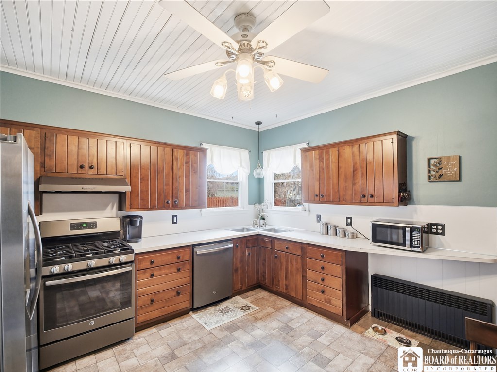 409 Eagle Street Dunkirk, NY 14048 - Photo 24 of 41