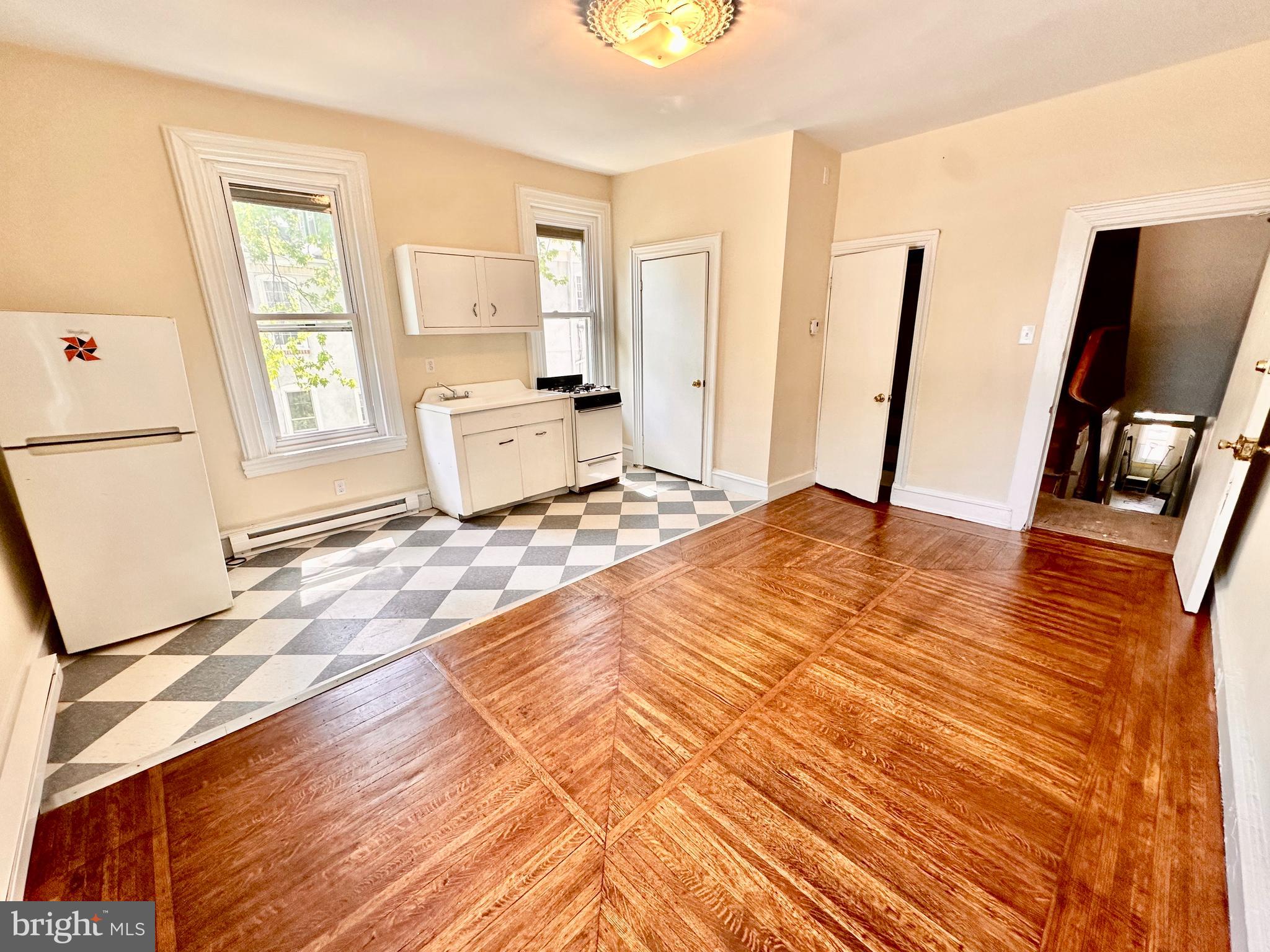 116 Apsley Street, Unit 2R Philadelphia, PA 19144 - Photo 3 of 9