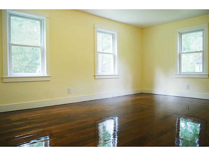 30 Horse Neck Road Warwick, RI 02889 - Photo 13 of 24 Master Bedroom.