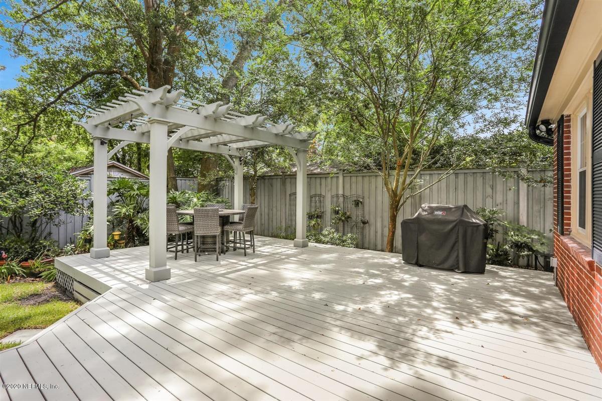 4123 London Road Jacksonville, FL 32207 - Photo 22 of 37 Deck
