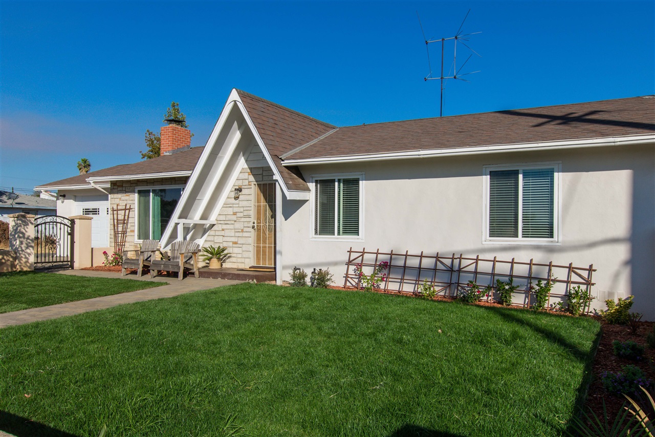 1224 Old Stage Road Fallbrook, CA 92028 - Photo 2 of 25
