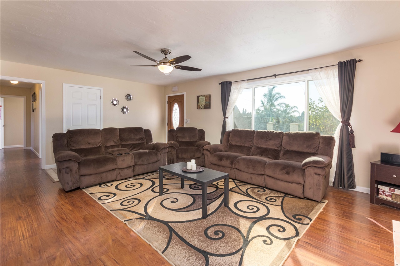 1224 Old Stage Road Fallbrook, CA 92028 - Photo 6 of 25