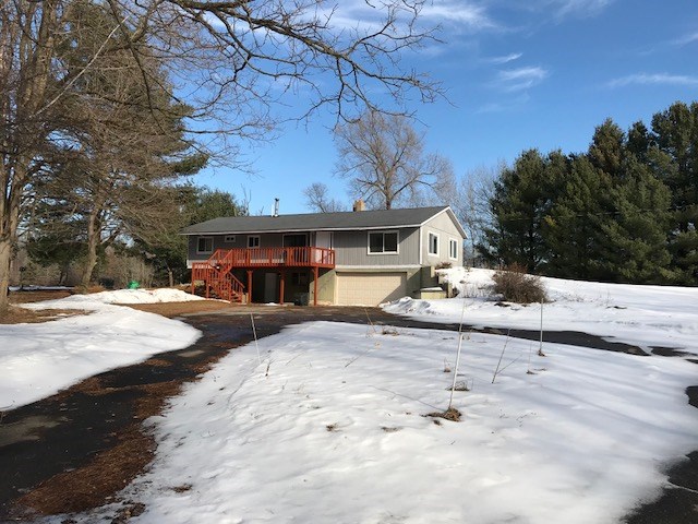 4195 Holiday Road Traverse City, MI 49686 - Photo 1 of 27 1842429.JPG