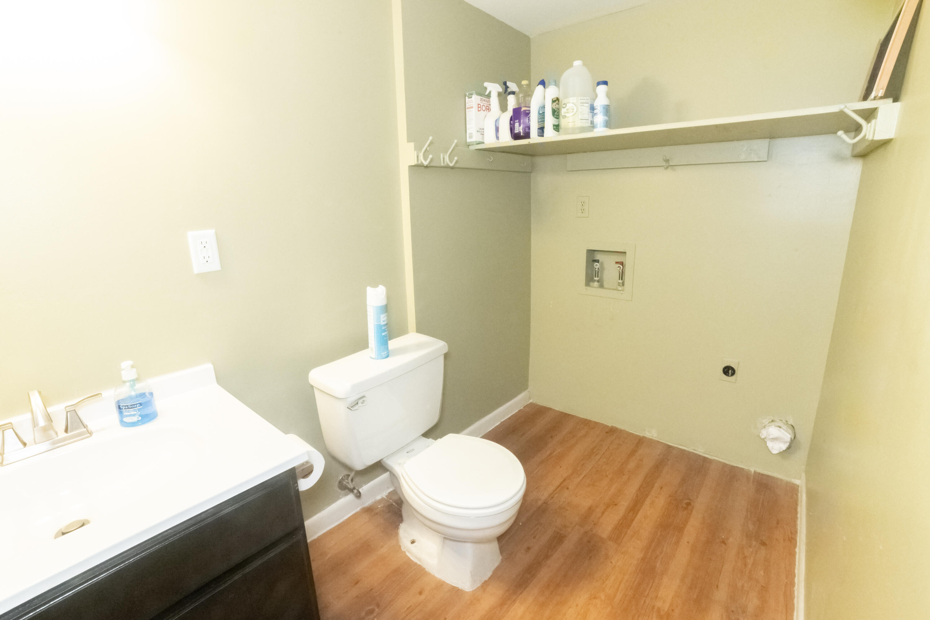 4612 Tree Ridge Lane Northeast Palm Bay, FL 32905 - Photo 5 of 12 Carole 2 half bath