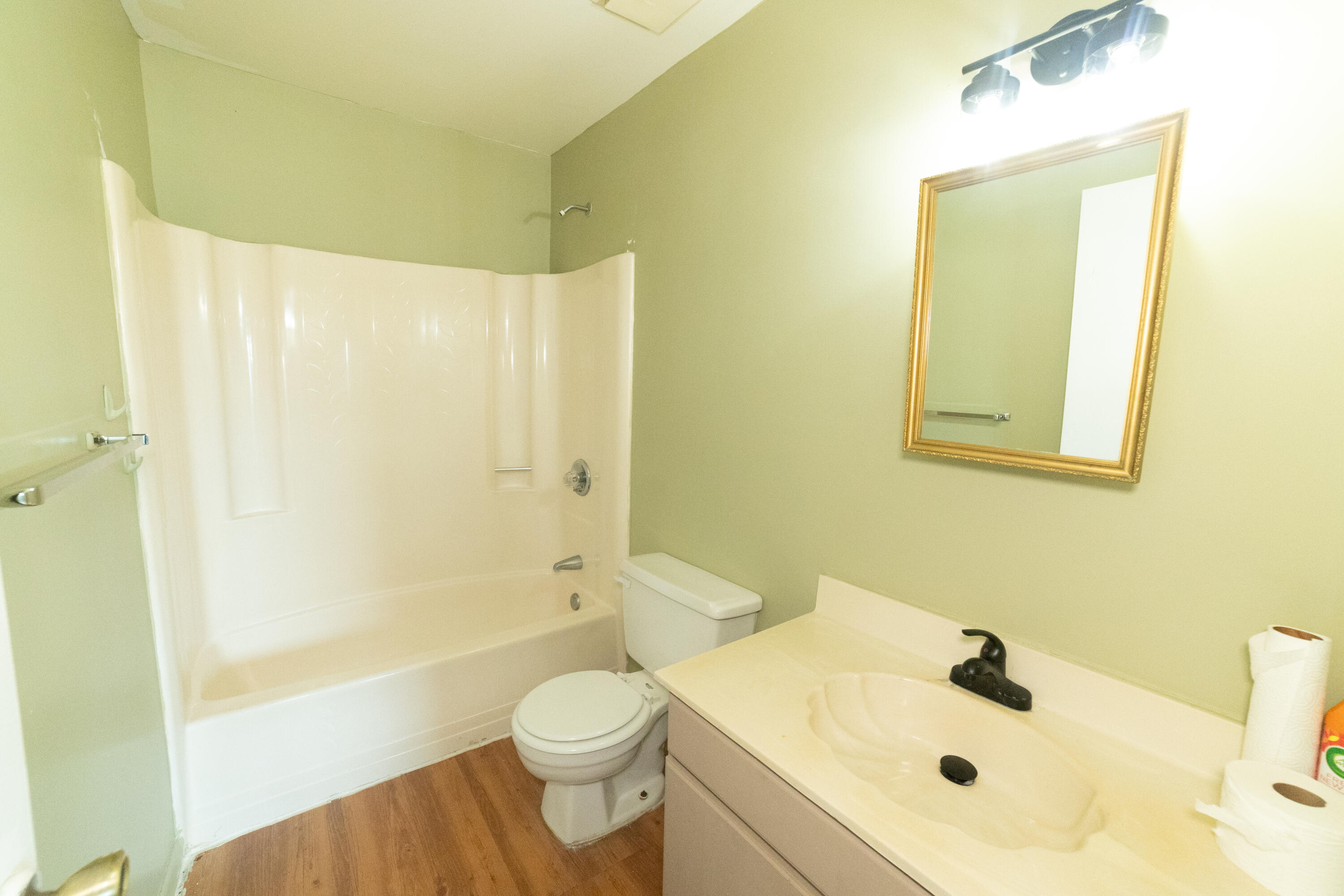 4612 Tree Ridge Lane Northeast Palm Bay, FL 32905 - Photo 7 of 12 Carole-7 bath1