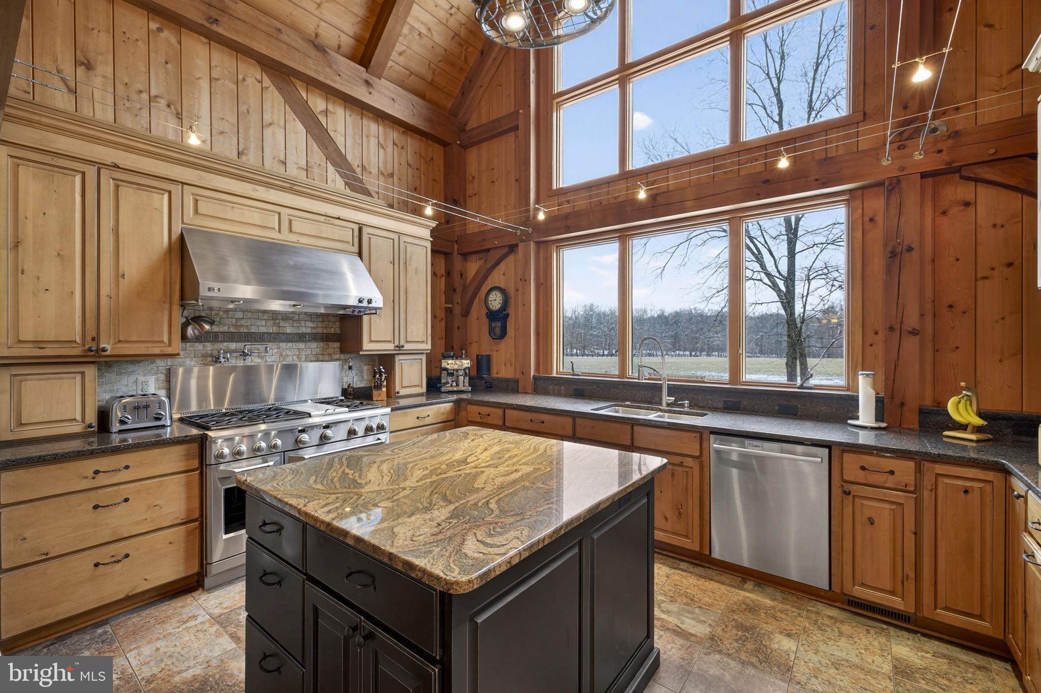 15157 Purcellville Road Purcellville, VA 20132 - Photo 30 of 115