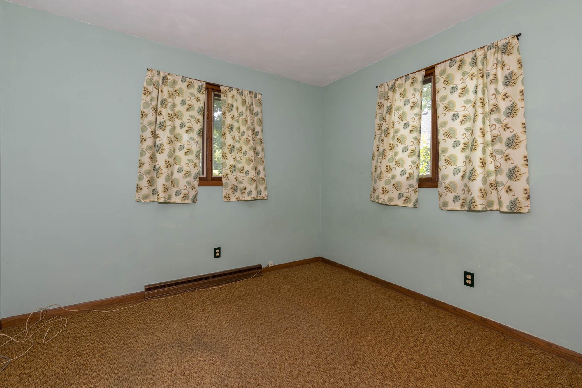 545 Baintree Road Lake Summerset, IL 61019 - Photo 17 of 28 a view of room with window and front door