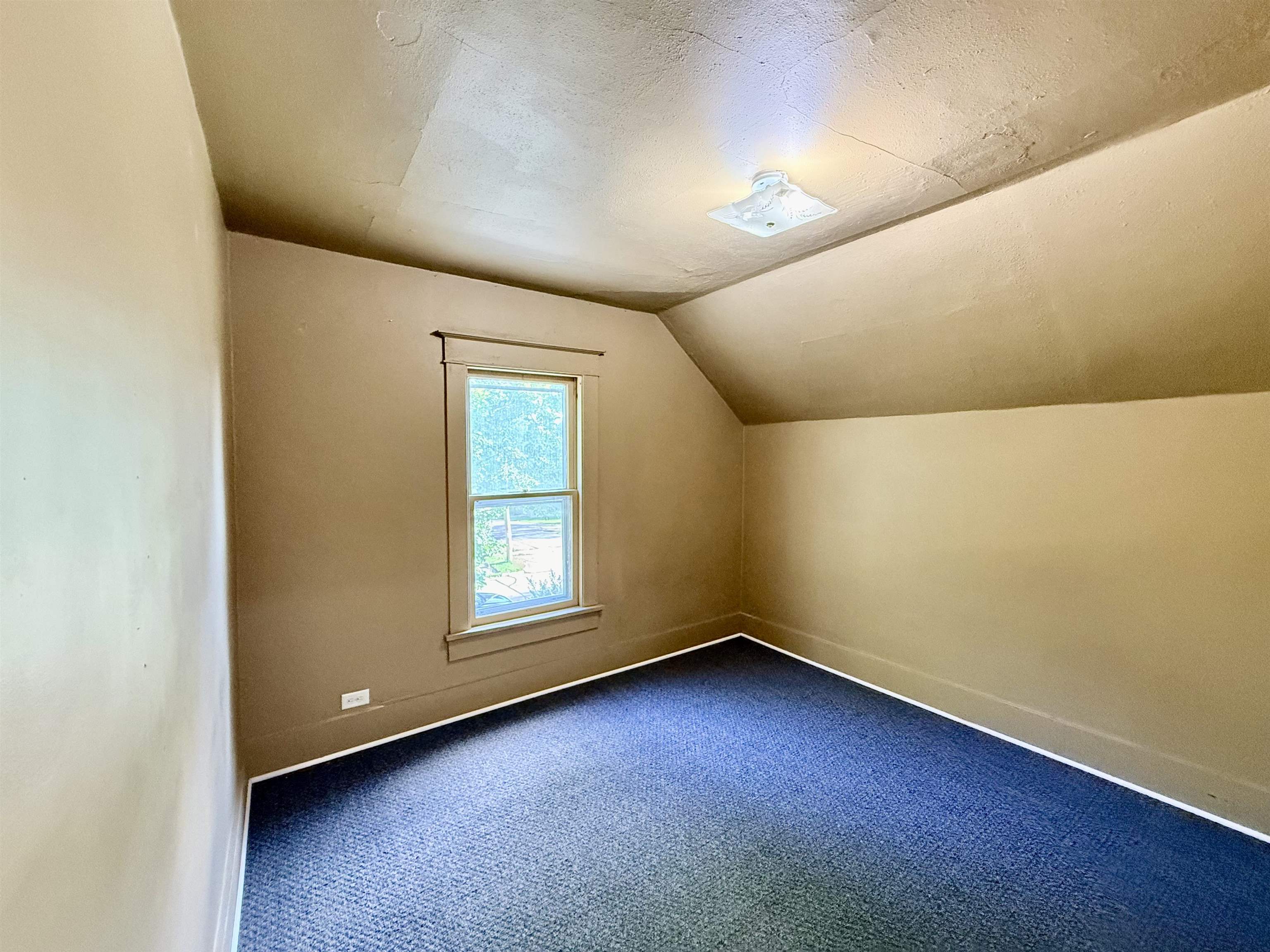 1409 Middle Street Beloit, WI 53511 - Photo 15 of 31
