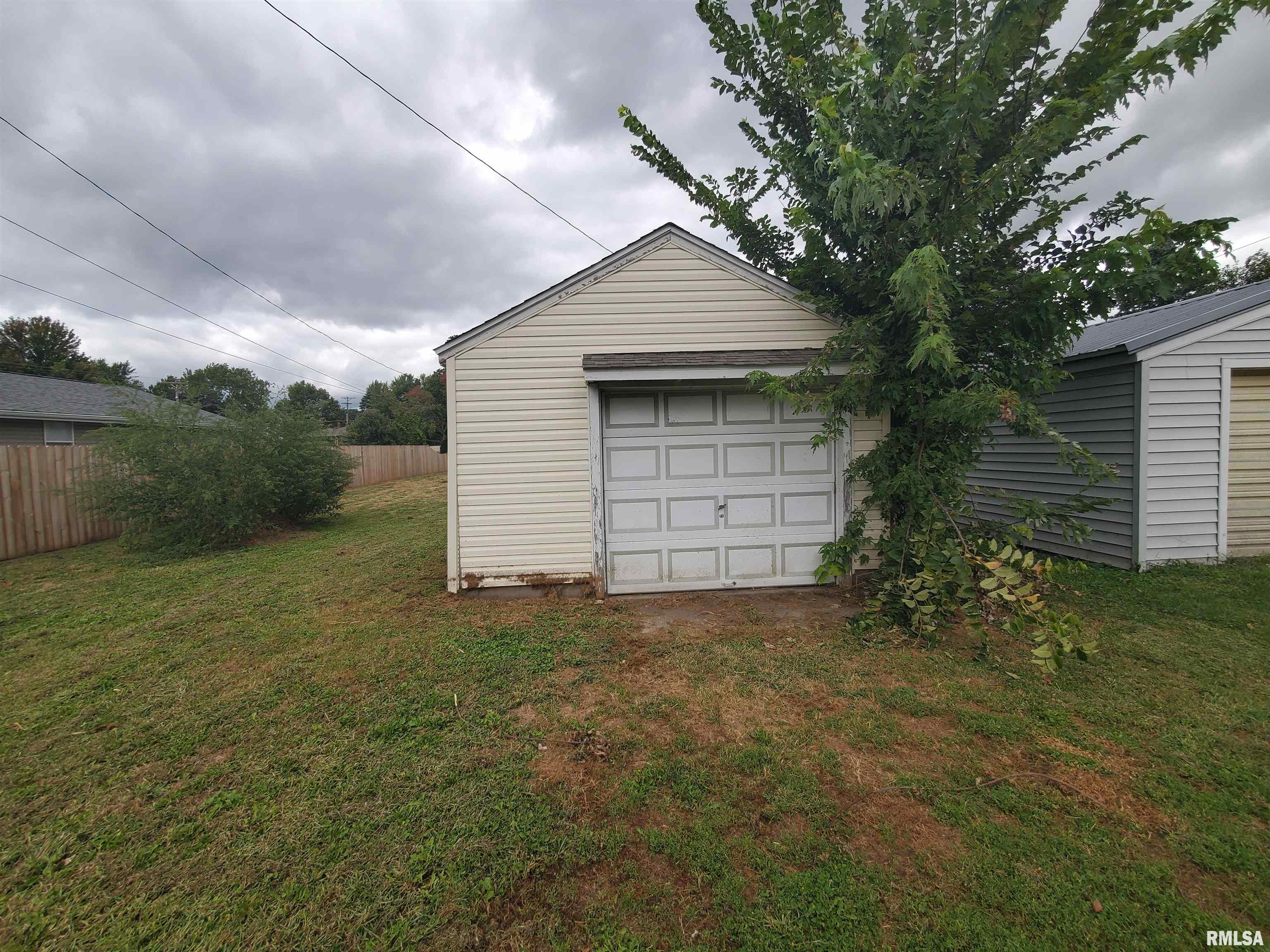 1206 9th Avenue Fulton, IL 61252 - Photo 12 of 13 Gallery Image 12