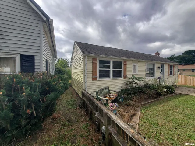 $47,000 | 1206 9th Avenue, Fulton, IL 61252