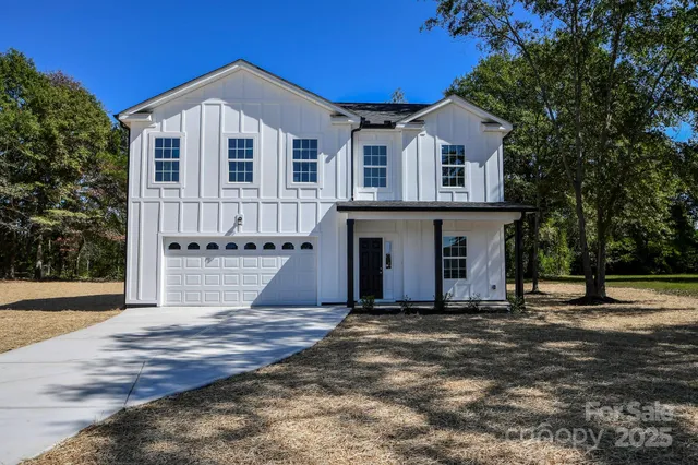 $399,900 | 439 Airport Road, Pageland, SC 29728