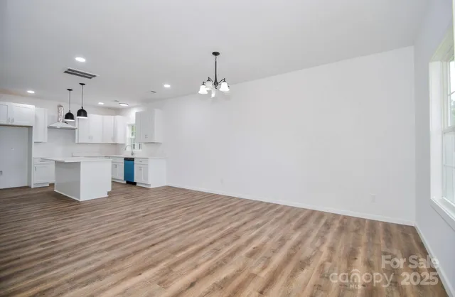 $399,900 | 439 Airport Road, Pageland, SC 29728