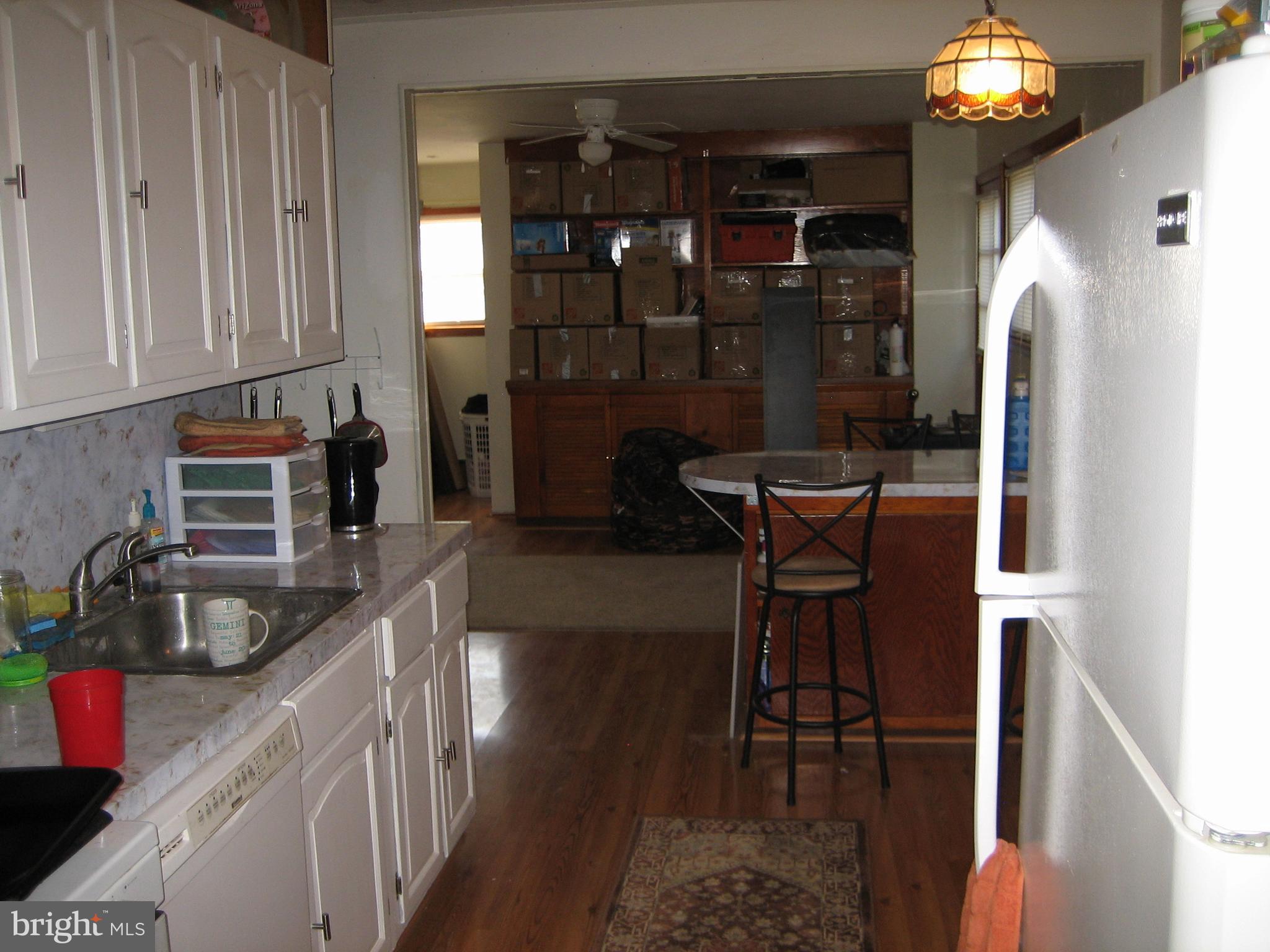 220 Chelsea Road Fairless Hills, PA 19030 - Photo 17 of 21 Kitchen