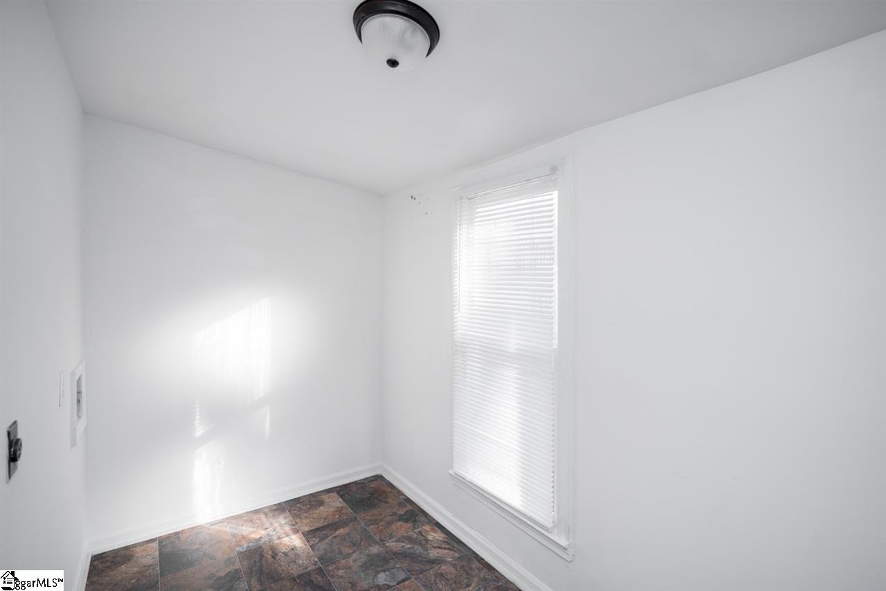 22 Sulphur Springs Road Greenville, SC 29617 - Photo 15 of 21 Gallery Image 15