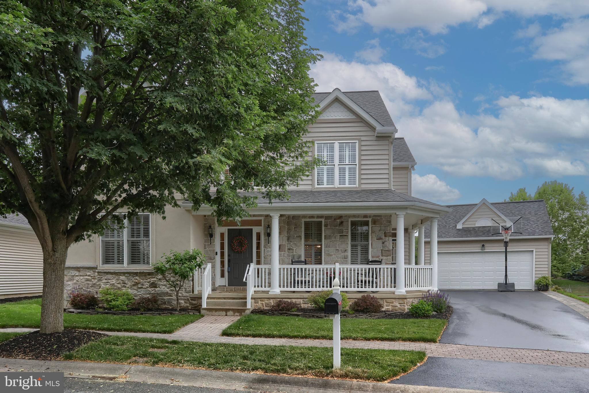 1017 Sloan Street Lititz, PA 17543 - Photo 3 of 58 Gallery Image 3