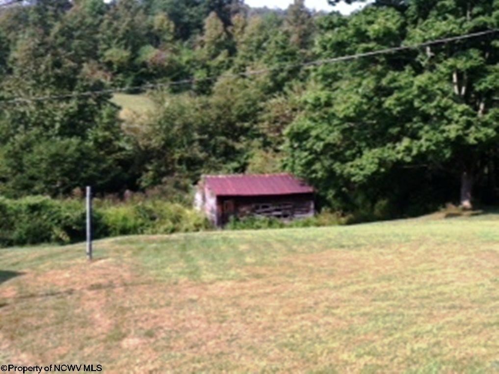 303 Fairview Road Belington, WV 26250 - Photo 12 of 15 Gallery Image 12