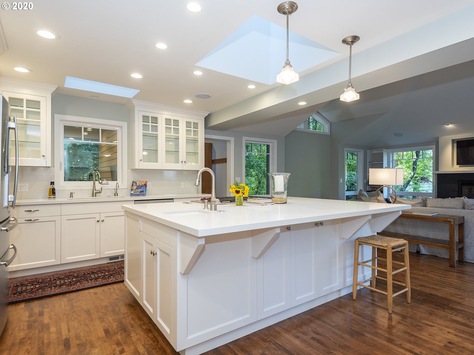 714 Evergreen Road Lake Oswego, OR 97034 - Photo 12 of 29 Gallery Image 12