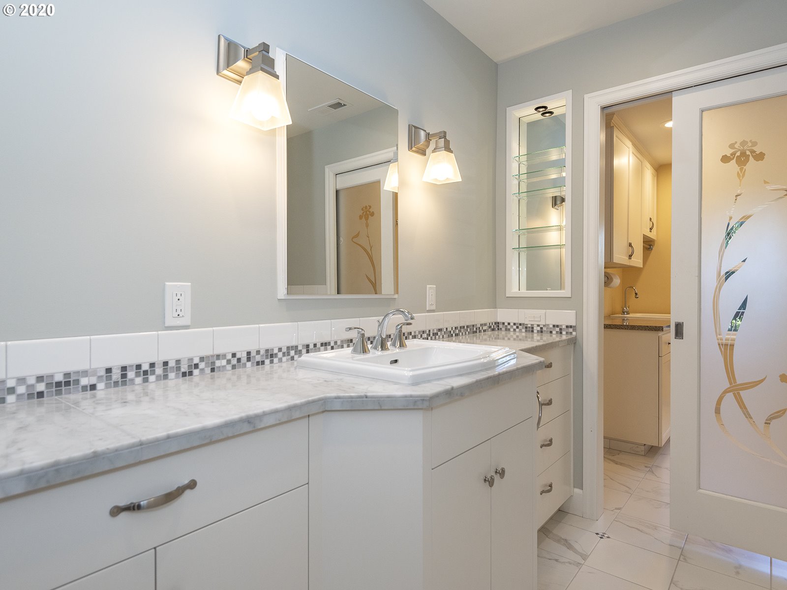 714 Evergreen Road Lake Oswego, OR 97034 - Photo 16 of 29 Gallery Image 16