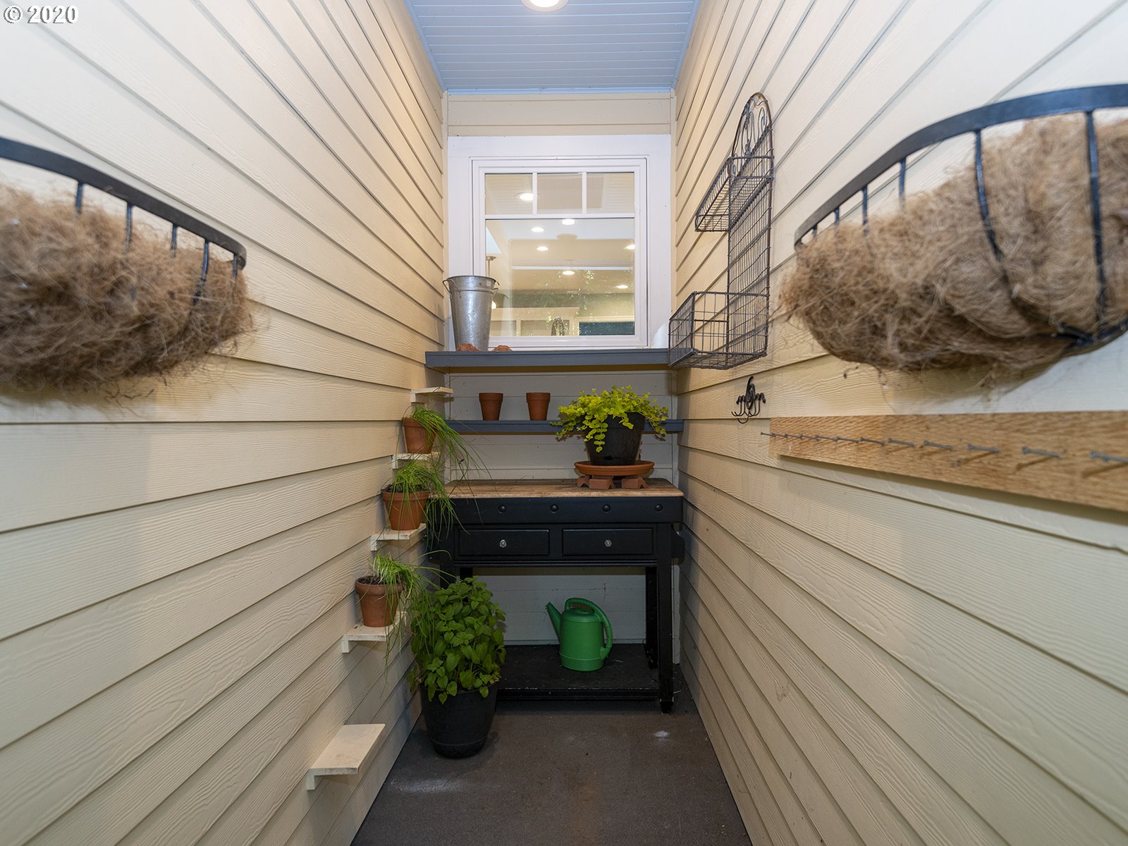 714 Evergreen Road Lake Oswego, OR 97034 - Photo 27 of 29 Gallery Image 27