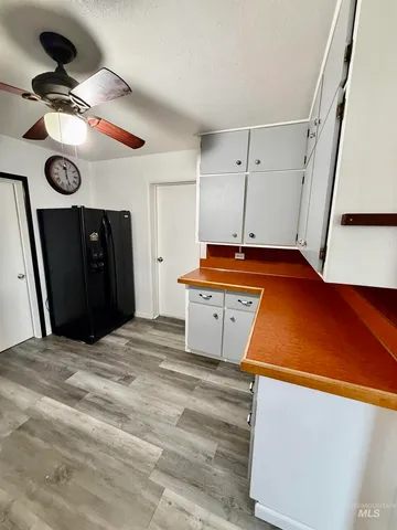 $199,500 | 522 Ellis Avenue, Winchester, ID 83555