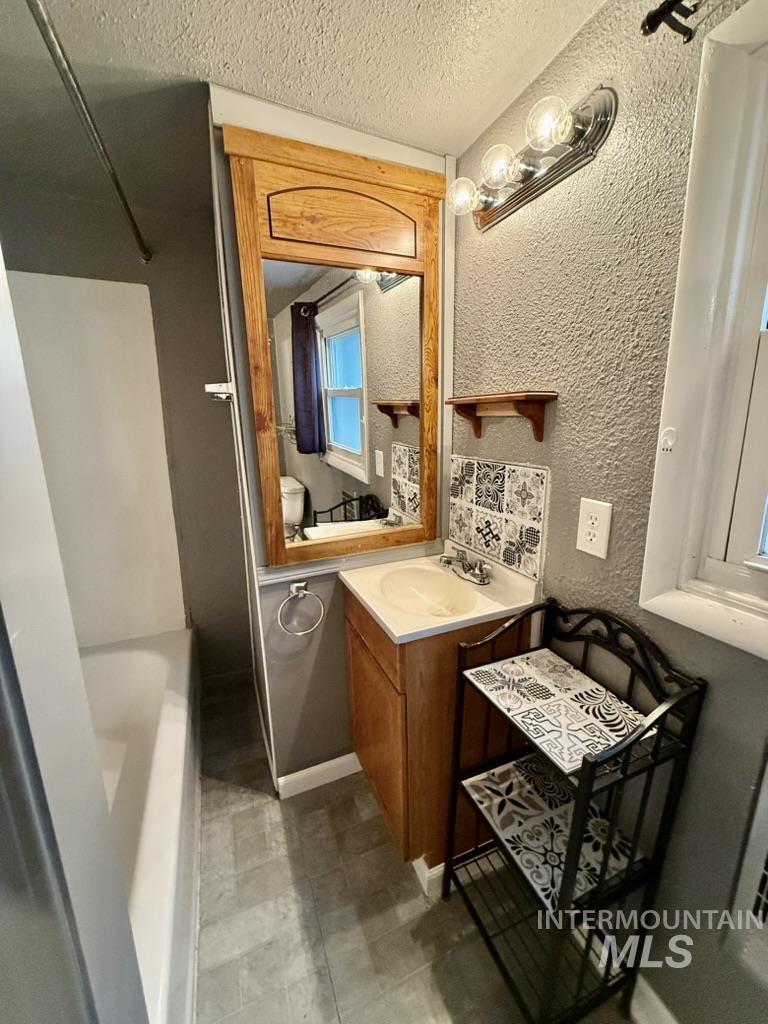 522 Ellis Avenue Winchester, ID 83555 - Photo 27 of 31