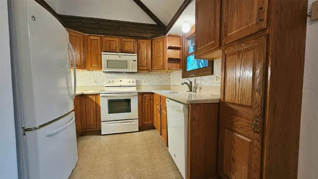 $235,000 | 1 Asbury Avenue, Binghamton, NY 13901