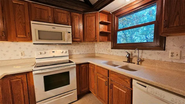 $235,000 | 1 Asbury Avenue, Binghamton, NY 13901