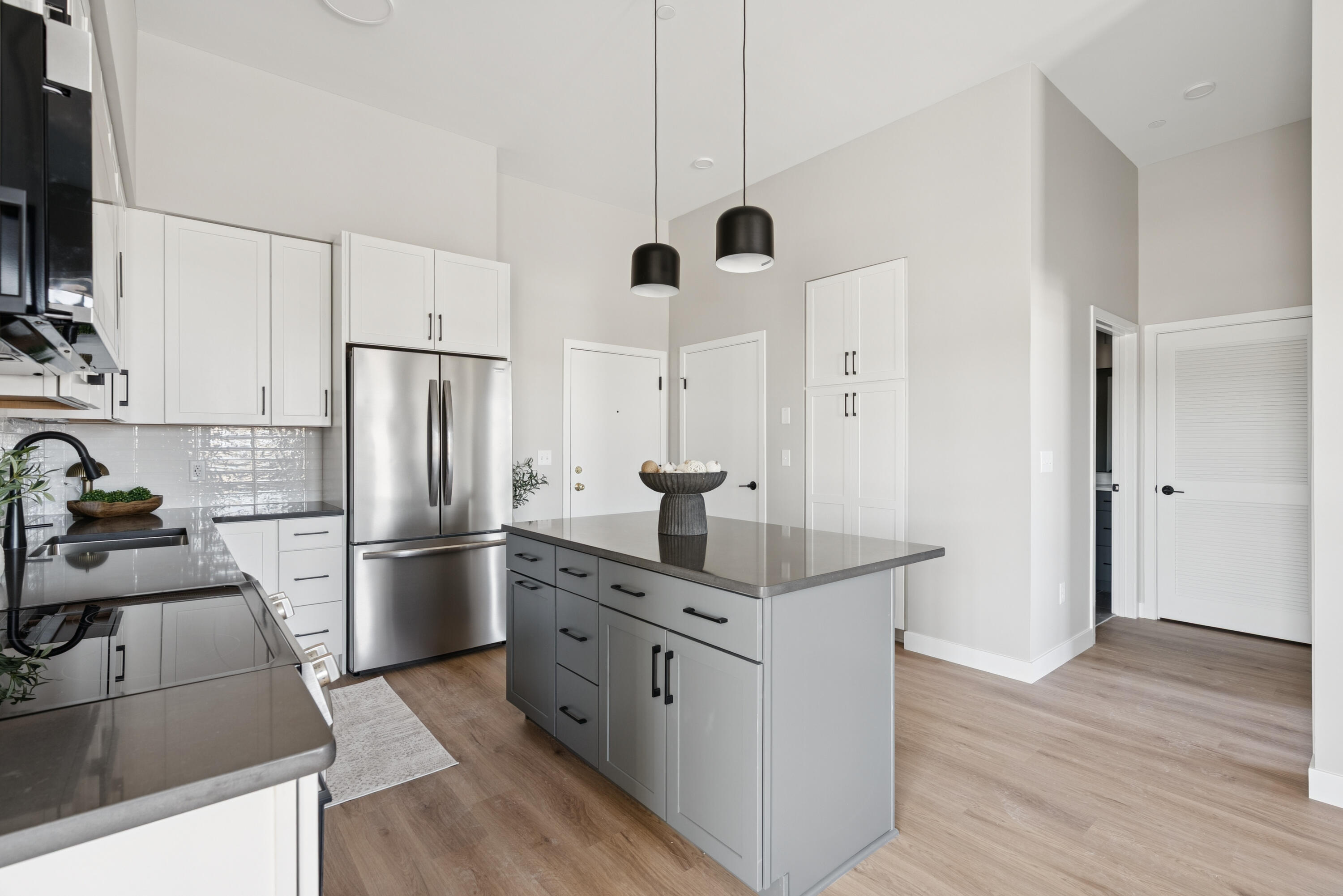 1 Cross Street, Unit 101 Scarborough, ME 04074 - Photo 10 of 49 DSC09382