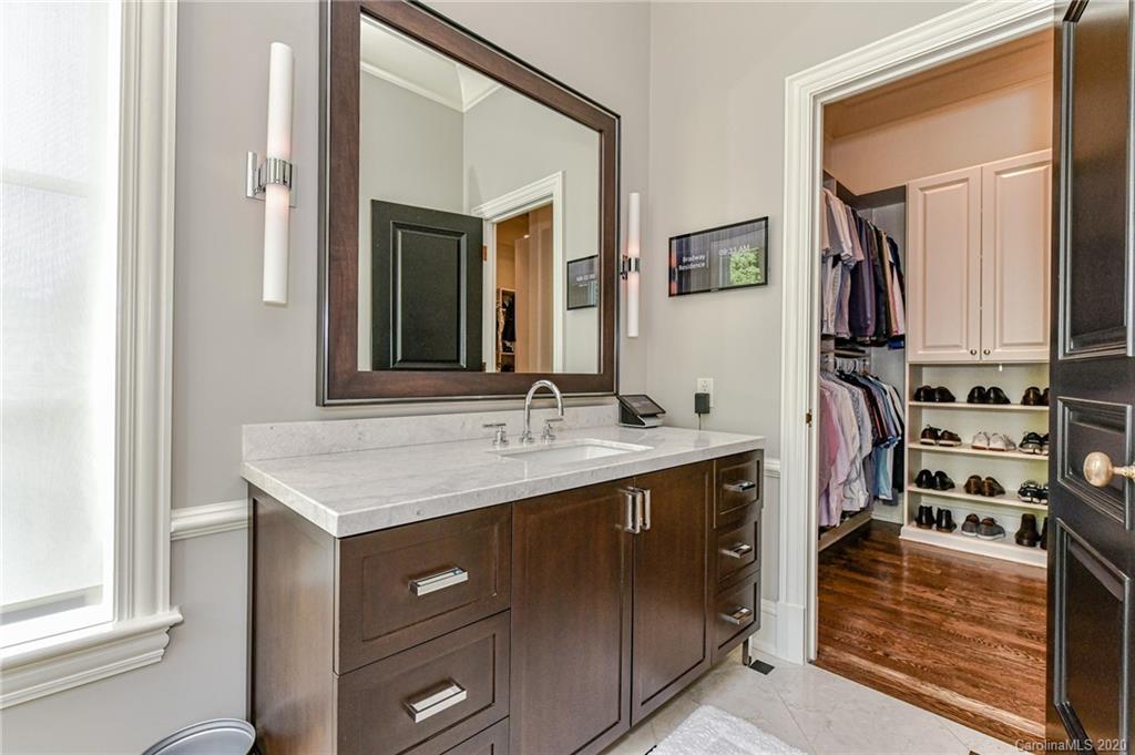540 Colville Road Charlotte, NC 28207 - Photo 31 of 48 Gallery Image 31