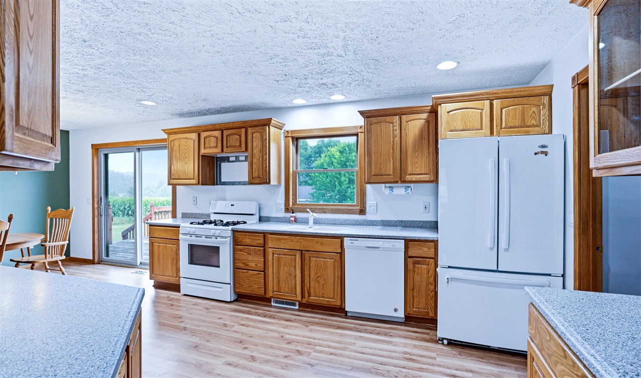 5967 Nichols Road Mason, MI 48854 - Photo 13 of 49 Gallery Image 13
