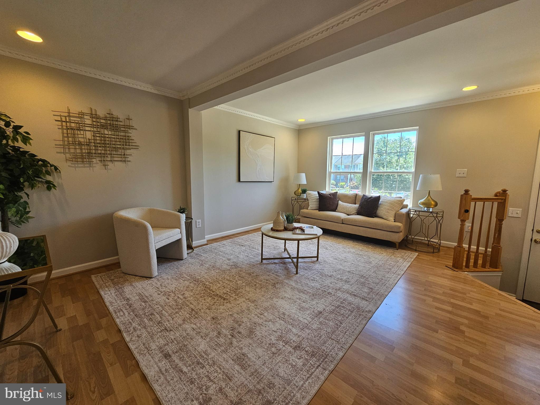 6388 Trips Way Springfield, VA 22150 - Photo 2 of 12