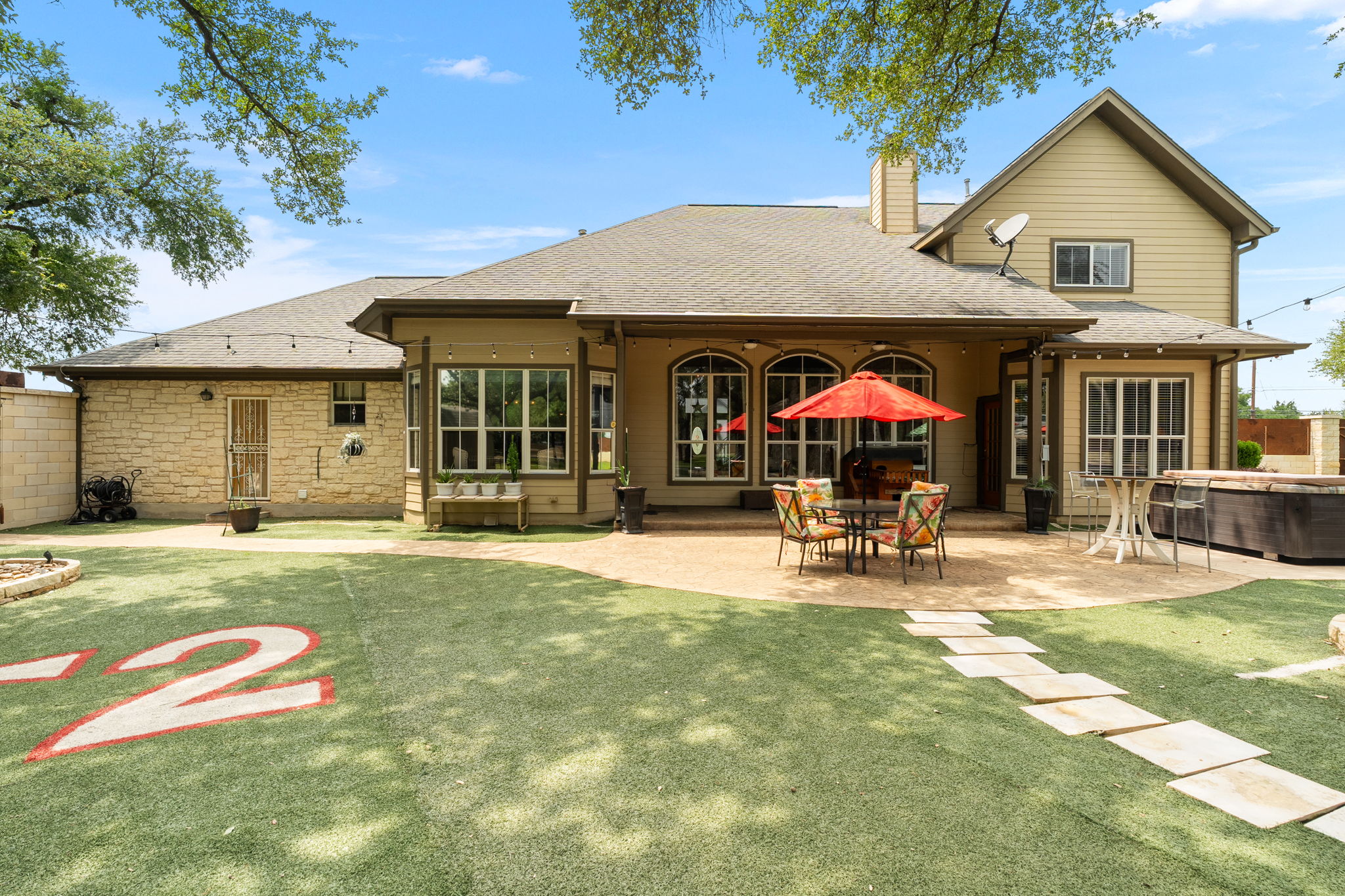 101 Landons Way Georgetown, TX 78633 - Photo 23 of 32 View of the back of the home with the turf area