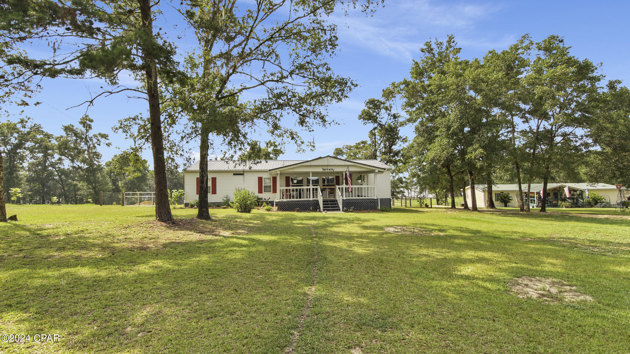 3126 Lucas Lake Road Chipley, FL 32428 - Photo 6 of 51 Gallery Image 6