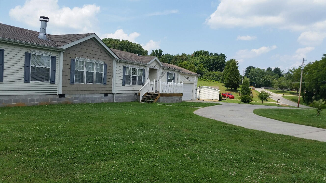 4938 Loudon Ridge Road Lenoir City, TN 37771 - Photo 5 of 6 20140803_142954_resized