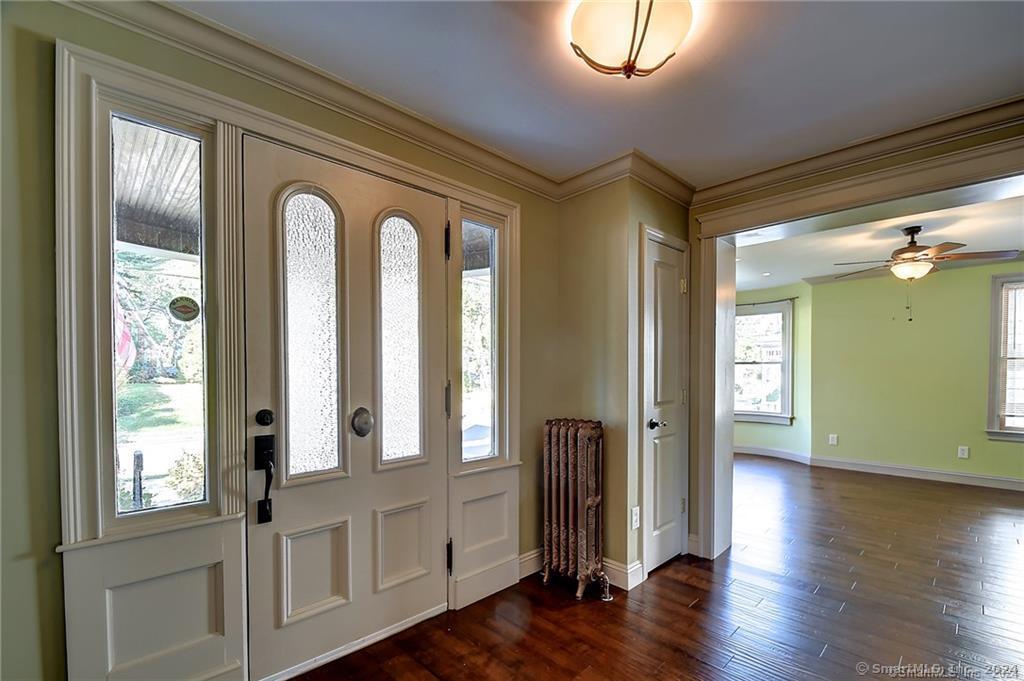 186 Raymond Road West Hartford, CT 06107 - Photo 13 of 39