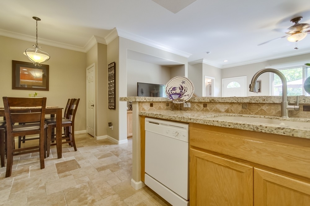 4002 Craven Road, Unit 2 Oceanside, CA 92057 - Photo 12 of 25