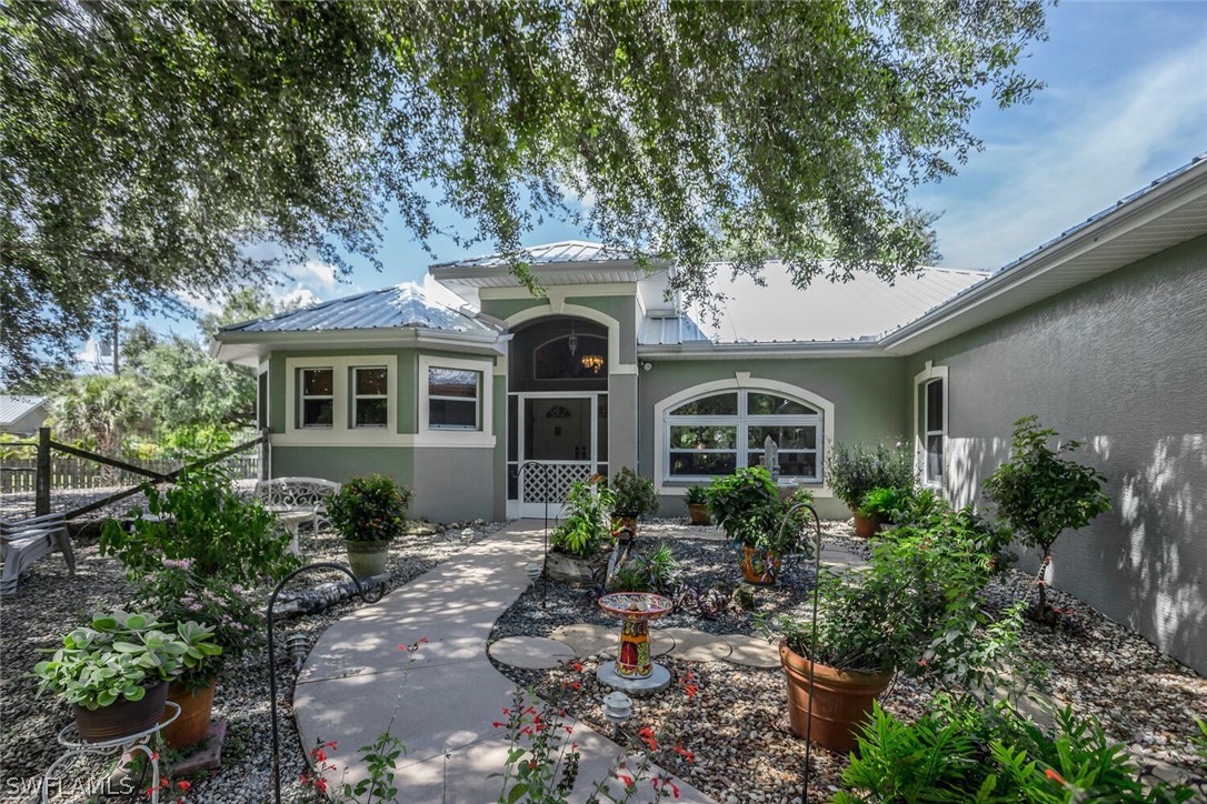 6310 Buckingham Road Fort Myers, FL 33905 - Photo 7 of 31 Gallery Image 7