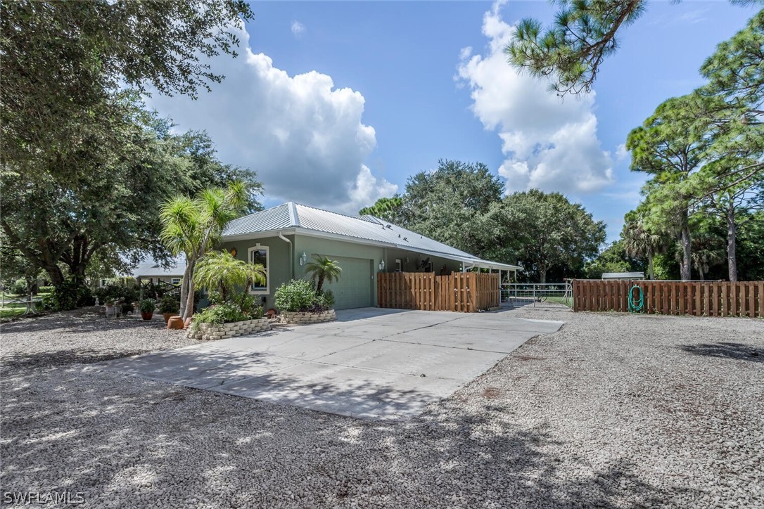 6310 Buckingham Road Fort Myers, FL 33905 - Photo 9 of 31 Gallery Image 9