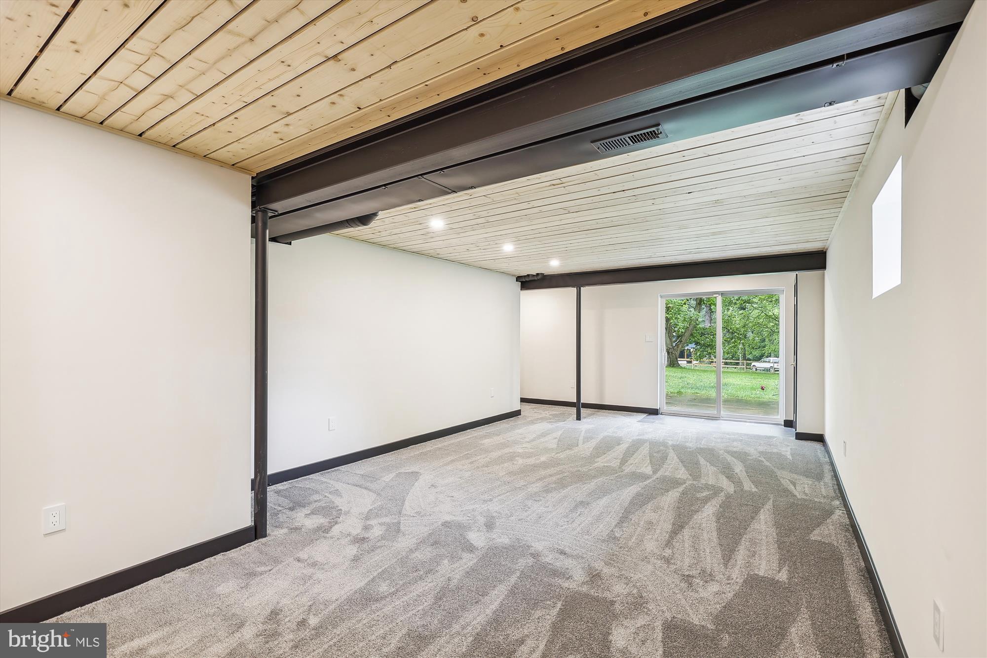 7643 Old Receiver Road Frederick, MD 21702 - Photo 55 of 82 a view of an empty room with a window