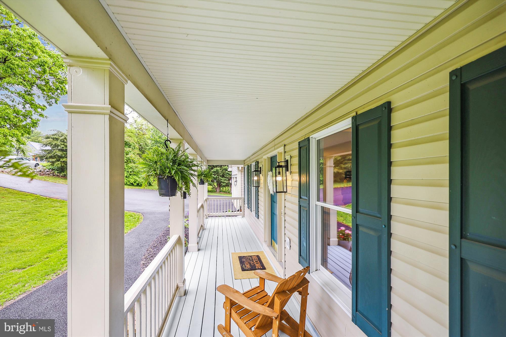 7643 Old Receiver Road Frederick, MD 21702 - Photo 7 of 82 Front Porch